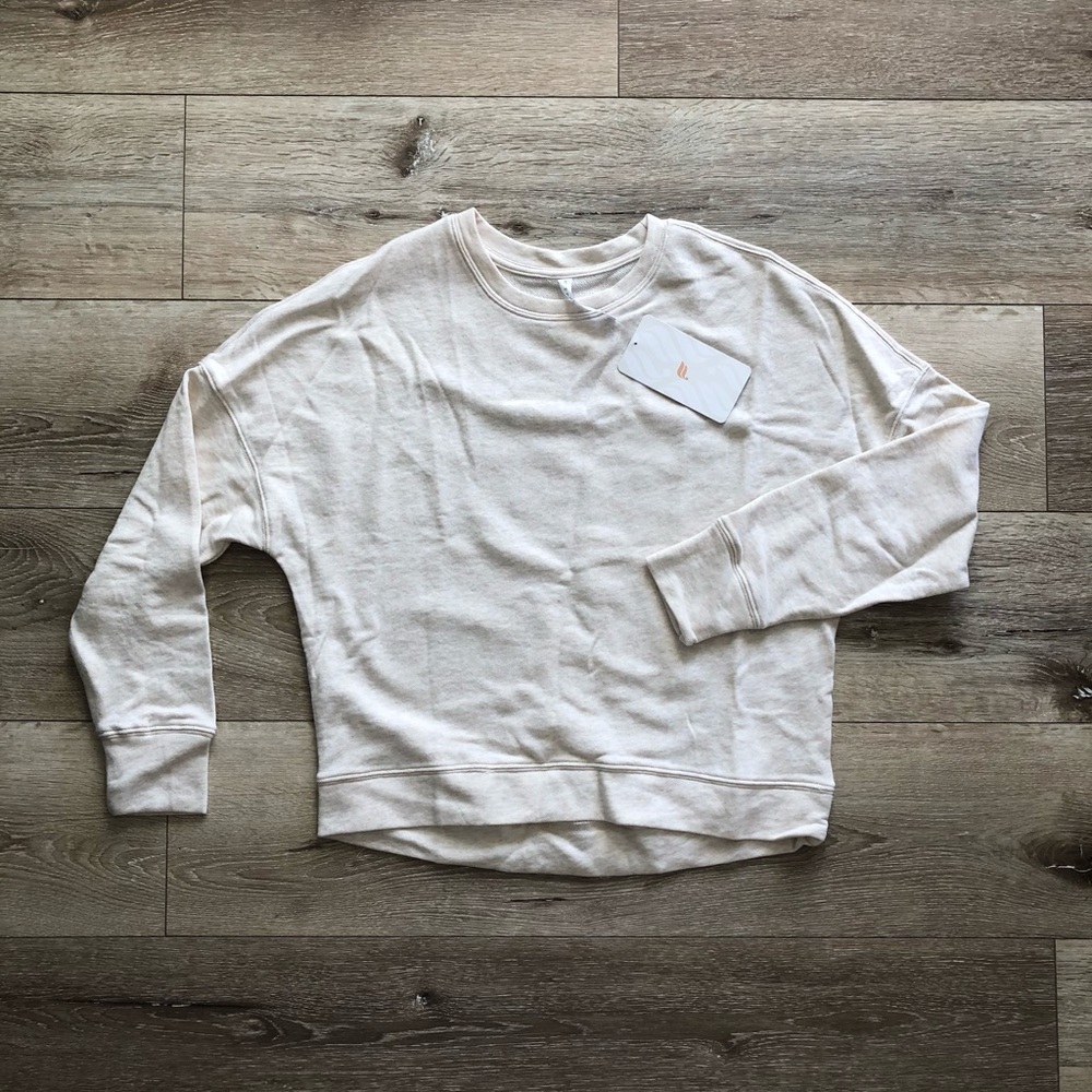 *NWT* Fabletics Stacey Pullover, Sand